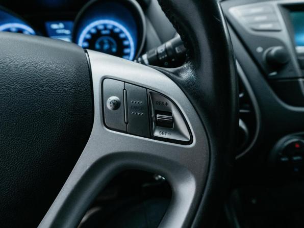 Hyundai ix35 I с пробегом 2010 года, цена 1 290 000 рублей, 196938 км, внедорожник, Автокод Объявления