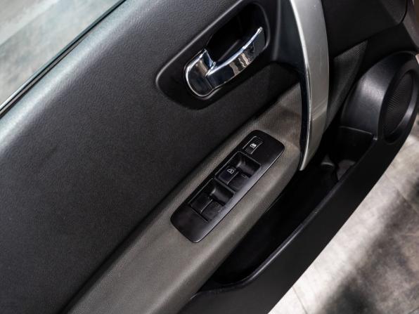 Nissan Qashqai I Рестайлинг с пробегом 2012 года, цена 880 000 рублей, 228290 км, внедорожник, Автокод Объявления