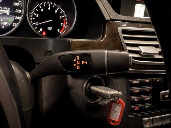 Mercedes-Benz E-Класс IV (W212 S212 C207) Рестайлинг с пробегом 2014 года, цена 1 299 000 рублей, 347000 км, седан, Автокод Объявления