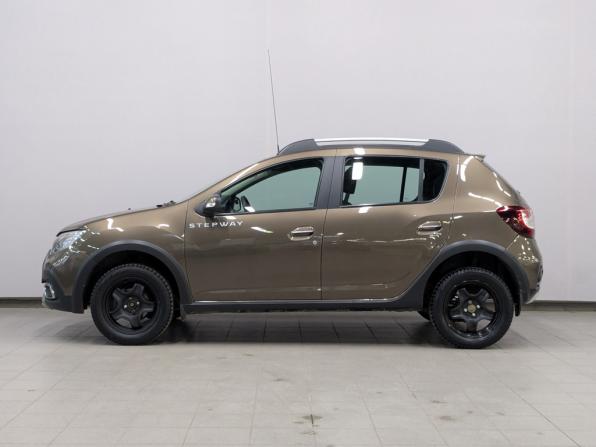 Renault Sandero II Рестайлинг с пробегом 2018 года, цена 1 150 000 рублей, 96424 км, хэтчбек, Автокод Объявления