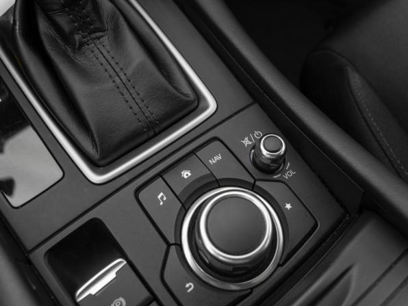 Mazda CX-4 I Рестайлинг с пробегом 2023 года, цена 2 840 000 рублей, 35757 км, внедорожник, Автокод Объявления