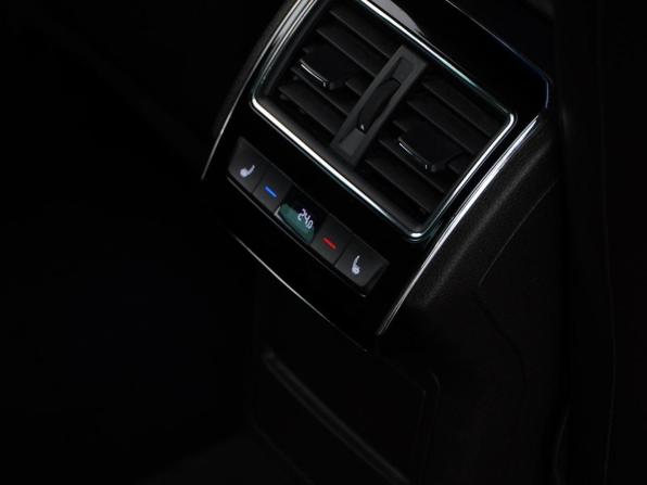 Skoda Superb III Рестайлинг с пробегом 2020 года, цена 3 999 999 рублей, 79015 км, универсал, Автокод Объявления