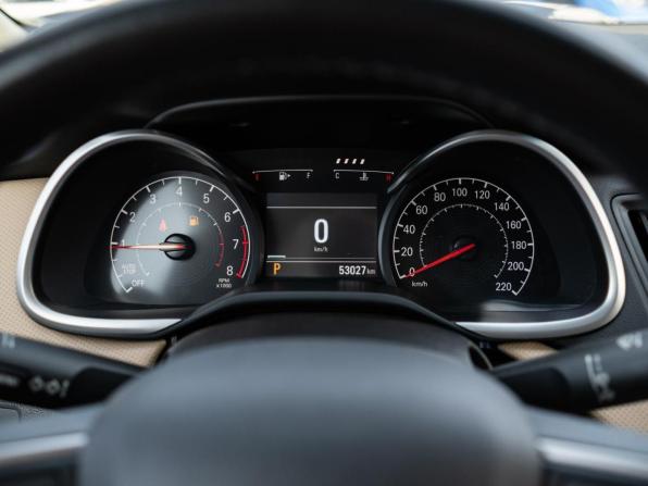 Chevrolet Monza II с пробегом 2022 года, цена 1 549 000 рублей, 53027 км, седан, Автокод Объявления