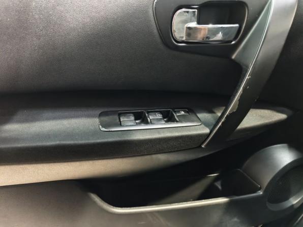 Nissan Qashqai I Рестайлинг с пробегом 2011 года, цена 1 100 000 рублей, 176113 км, внедорожник, Автокод Объявления