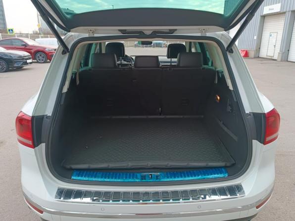 Volkswagen Touareg II Рестайлинг с пробегом 2016 года, цена 2 531 000 рублей, 270640 км, внедорожник, Автокод Объявления