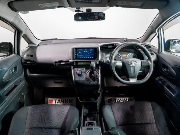 Toyota Wish II Рестайлинг с пробегом 2014 года, цена 1 447 000 рублей, 135090 км, минивэн, Автокод Объявления