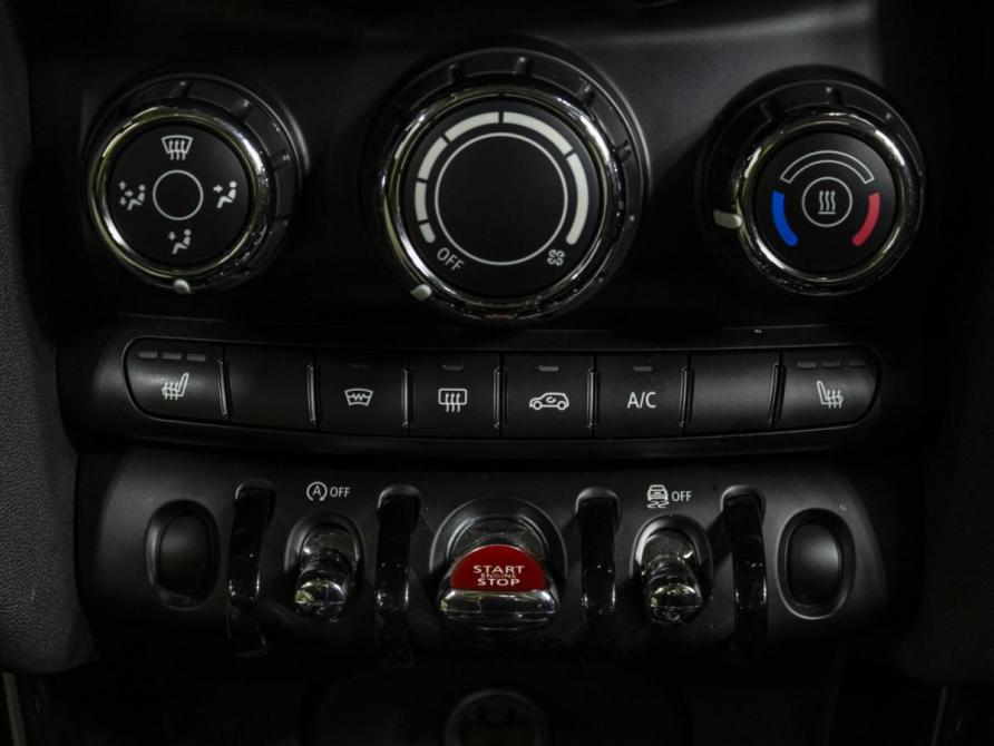 Mini Hatch III (F55/F56) Рестайлинг Москва  - изображение 17