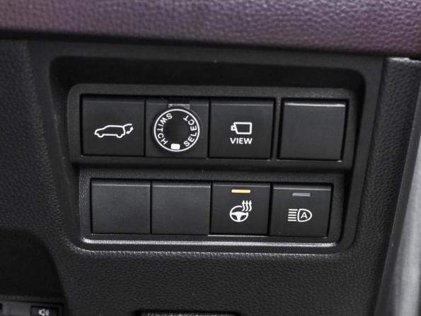 Toyota Yaris Cross с пробегом 2022 года, цена 2 389 000 рублей, 49285 км, внедорожник, Автокод Объявления