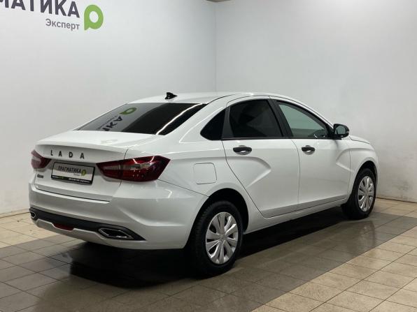 Lada (ВАЗ) Vesta I Рестайлинг (NG) с пробегом 2024 года, цена 1 149 000 рублей, 52000 км, седан, Автокод Объявления