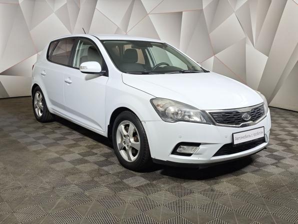 Kia Ceed I Рестайлинг с пробегом 2012 года, цена 799 000 рублей, 194579 км, хэтчбек, Автокод Объявления