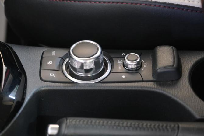 Mazda CX-3 I с пробегом 2015 года, цена 1 469 000 рублей, 73000 км, внедорожник, Автокод Объявления
