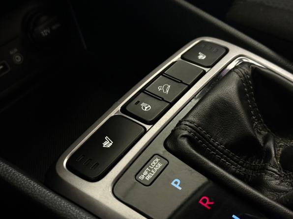 Hyundai Creta I с пробегом 2018 года, цена 1 330 000 рублей, 223362 км, внедорожник, Автокод Объявления