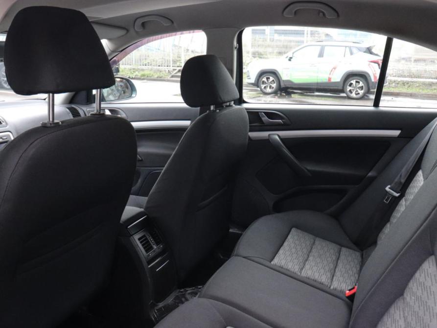 Skoda Octavia II (A5) Рестайлинг Химки  - изображение 10