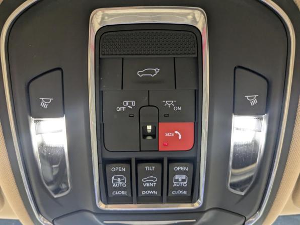 Jeep Grand Cherokee V (WL) с пробегом 2022 года, цена 5 840 000 рублей, 67525 км, внедорожник, Автокод Объявления