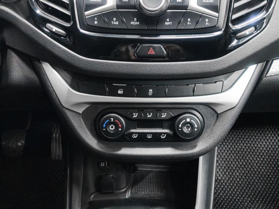 Lada (ВАЗ) Vesta I Ростов-на-Дону  - изображение 17