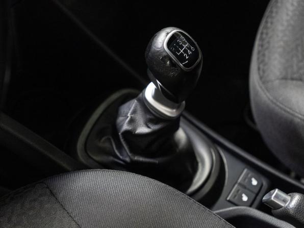 Kia Rio III Рестайлинг с пробегом 2015 года, цена 880 000 рублей, 204549 км, седан, Автокод Объявления