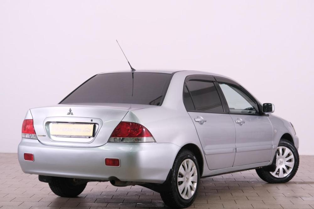 Mitsubishi Lancer IX Рестайлинг Омск  - изображение 7