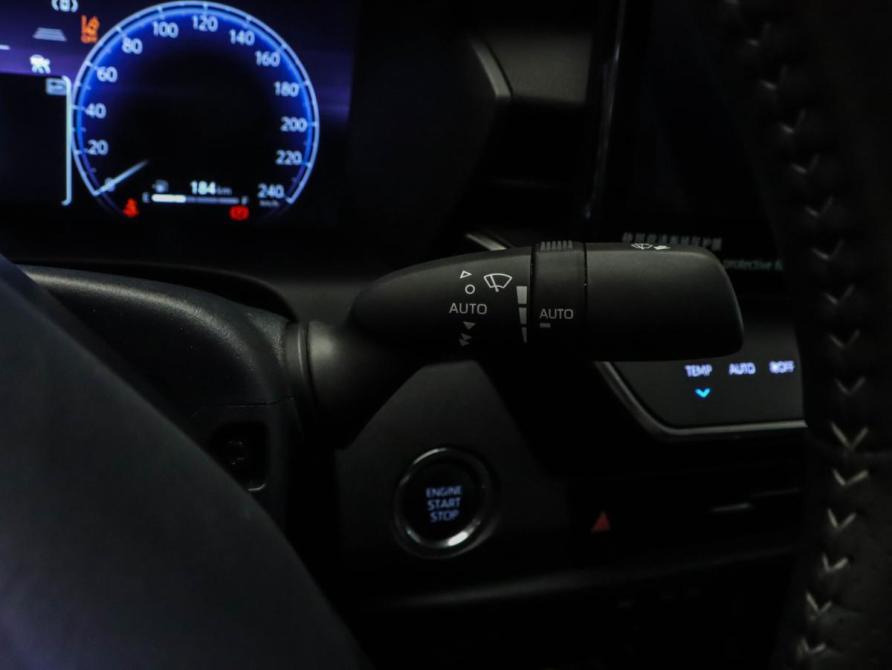 Toyota Camry IX (XV80) Москва  - изображение 13