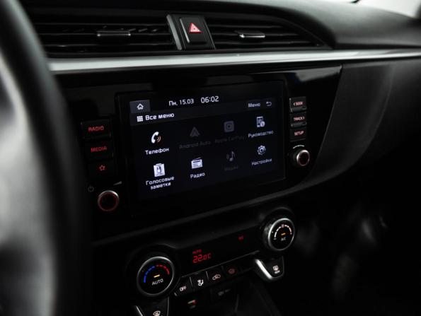 Kia Rio IV Рестайлинг с пробегом 2021 года, цена 1 755 000 рублей, 50745 км, седан, Автокод Объявления
