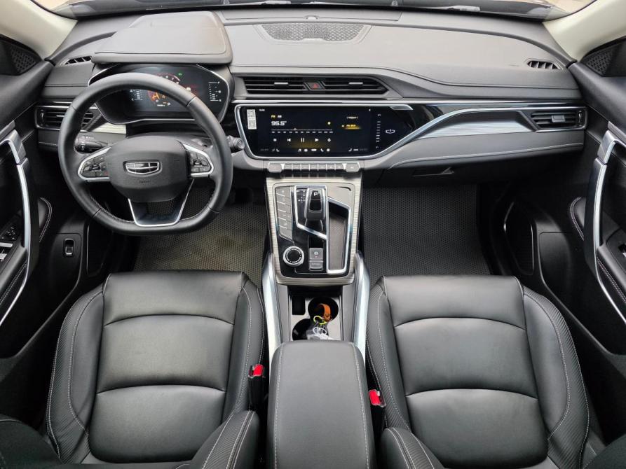 Geely Atlas Pro Вологда  - изображение 13