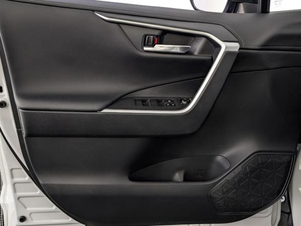 Toyota RAV4 V (XA50) с пробегом 2024 года, цена 3 830 000 рублей, 29296 км, внедорожник, Автокод Объявления