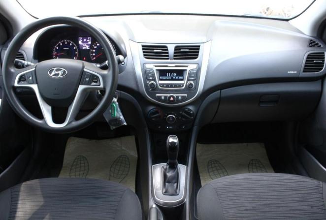 Hyundai Solaris I Рестайлинг с пробегом 2015 года, цена 1 290 000 рублей, 87719 км, седан, Автокод Объявления