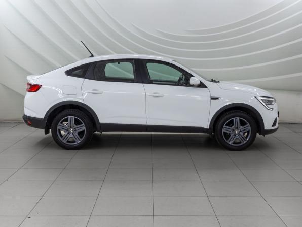Renault Arkana I с пробегом 2021 года, цена 1 338 000 рублей, 38015 км, внедорожник, Автокод Объявления