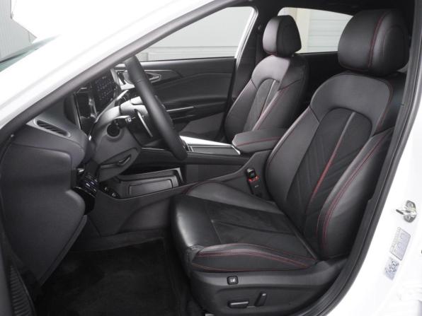 Hyundai Lafesta I Рестайлинг с пробегом 2025 года, цена 2 899 000 рублей, 6700 км, седан, Автокод Объявления