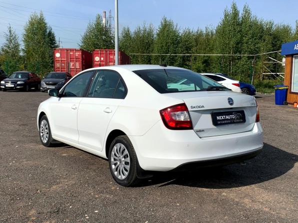 Skoda Rapid I Рестайлинг с пробегом 2019 года, цена 1 285 000 рублей, 172379 км, лифтбек, Автокод Объявления