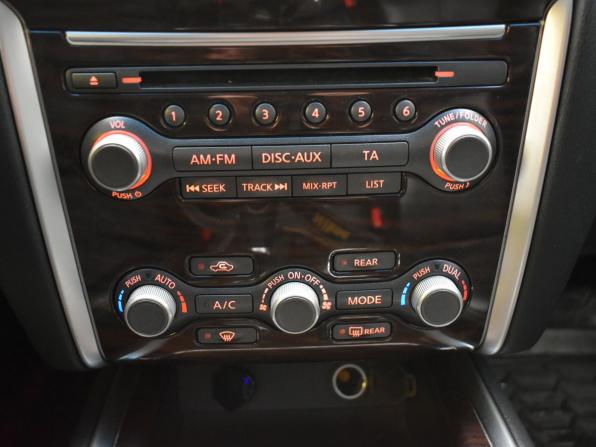 Nissan Pathfinder IV с пробегом 2014 года, цена 1 820 000 рублей, 170000 км, внедорожник, Автокод Объявления