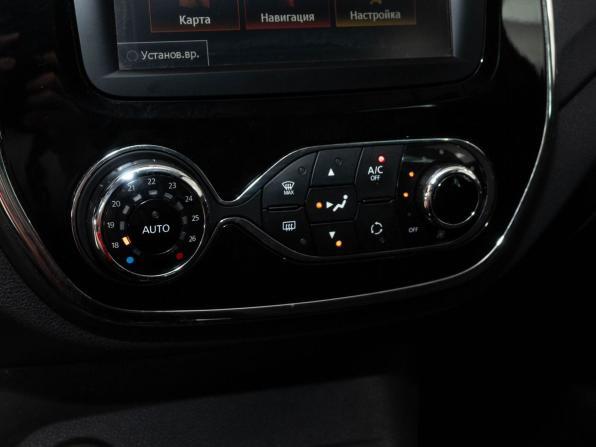 Renault Kaptur I с пробегом 2017 года, цена 1 348 000 рублей, 104000 км, внедорожник, Автокод Объявления
