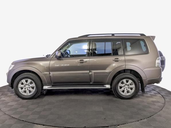 Mitsubishi Pajero IV Рестайлинг 2 с пробегом 2015 года, цена 2 590 000 рублей, 141320 км, внедорожник, Автокод Объявления