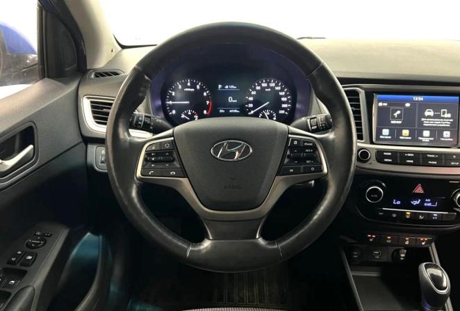 Hyundai Solaris II с пробегом 2019 года, цена 1 575 000 рублей, 64105 км, седан, Автокод Объявления