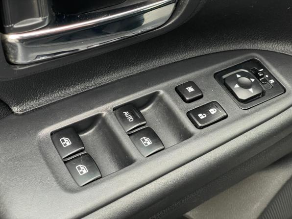 Mitsubishi Outlander III Рестайлинг 2 с пробегом 2016 года, цена 1 719 000 рублей, 161000 км, внедорожник, Автокод Объявления
