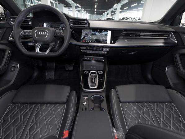 Audi A3 IV (8Y) Рестайлинг с пробегом 2026 года, цена 3 950 000 рублей, 50 км, хэтчбек, Автокод Объявления