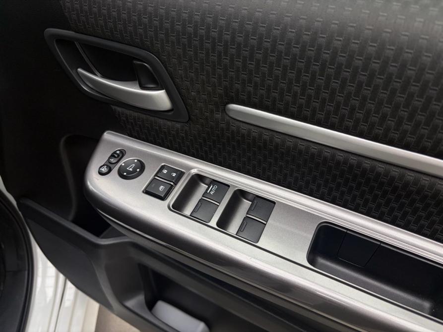 Honda Stepwgn V Рестайлинг Ростов-на-Дону  - изображение 7