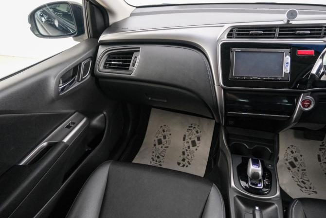 Honda Grace I с пробегом 2015 года, цена 1 089 000 рублей, 78000 км, седан, Автокод Объявления