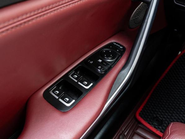 Kia Stinger I с пробегом 2018 года, цена 3 200 000 рублей, 132074 км, лифтбек, Автокод Объявления