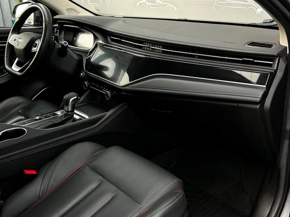 Omoda S5 с пробегом 2023 года, цена 1 269 700 рублей, 71958 км, седан, Автокод Объявления