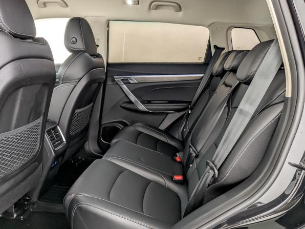 Geely Atlas Pro с пробегом 2023 года, цена 2 090 000 рублей, 57572 км, внедорожник, Автокод Объявления