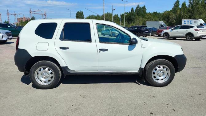 Renault Duster I Рестайлинг с пробегом 2018 года, цена 1 355 000 рублей, 85000 км, внедорожник, Автокод Объявления