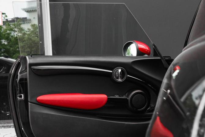 Mini Hatch III (F55/F56) с пробегом 2016 года, цена 2 399 000 рублей, 57120 км, хэтчбек, Автокод Объявления