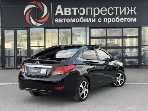 Hyundai Solaris I с пробегом 2013 года, цена 790 000 рублей, 119370 км, седан, Автокод Объявления