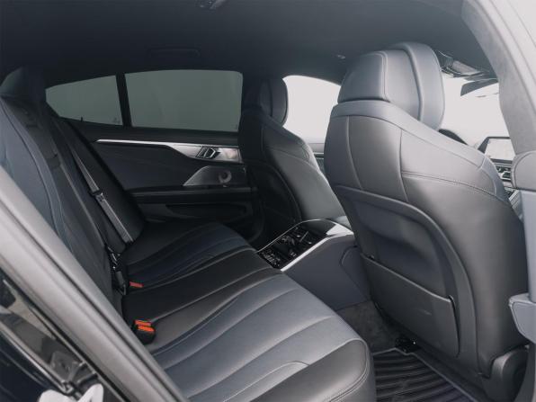 BMW 8 серии II (G14/G15/G16) с пробегом 2021 года, цена 12 200 000 рублей, 5582 км, седан, Автокод Объявления