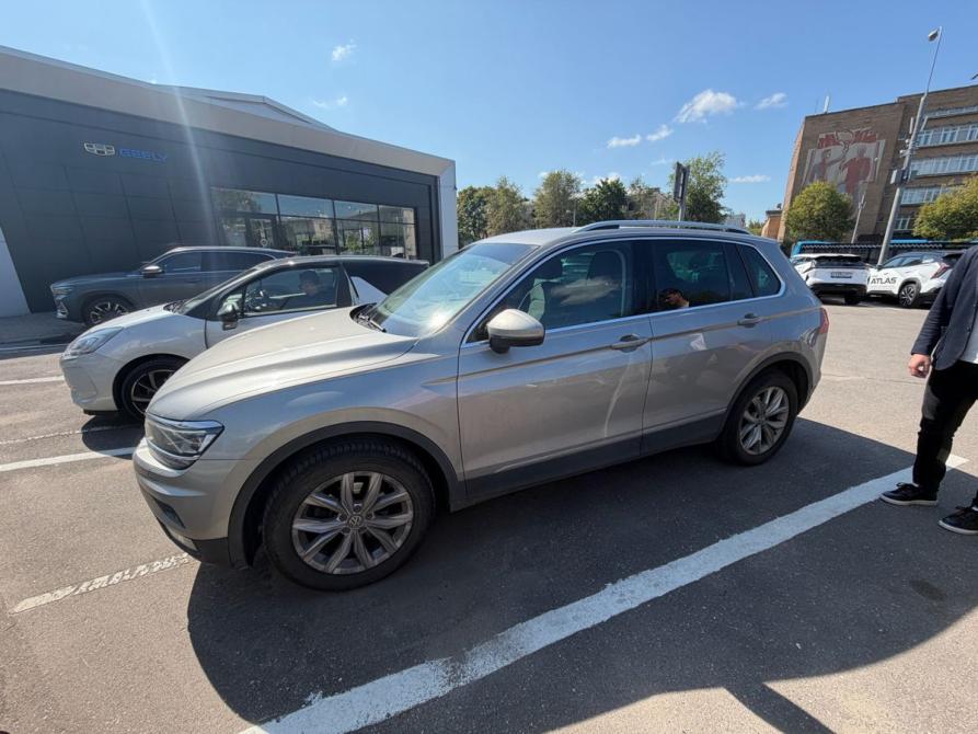 Volkswagen Tiguan II Москва  - изображение 1