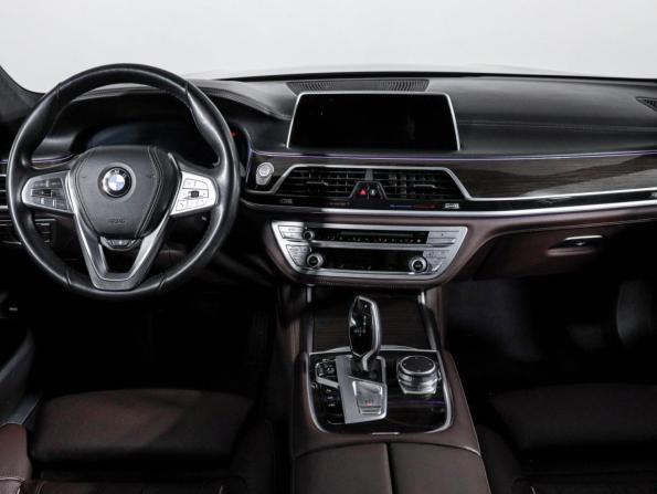BMW 7 серии VI (G11/G12) Рестайлинг с пробегом 2021 года, цена 6 990 000 рублей, 90679 км, седан, Автокод Объявления