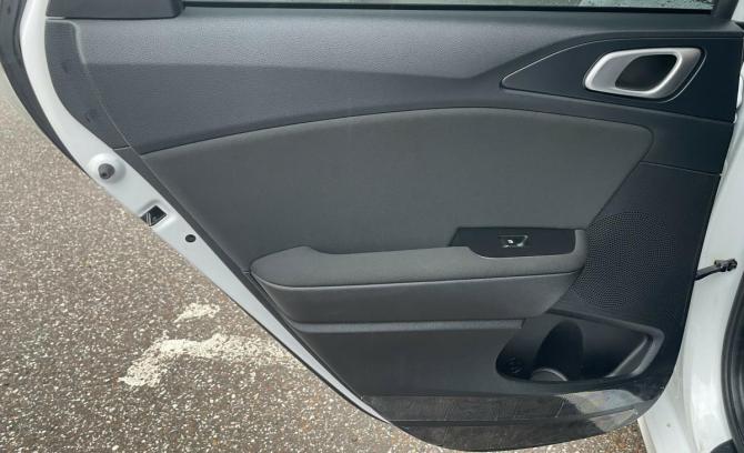 Kia Ceed III с пробегом 2020 года, цена 1 810 000 рублей, 112148 км, хэтчбек, Автокод Объявления