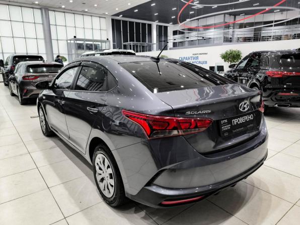 Hyundai Solaris II Рестайлинг с пробегом 2021 года, цена 1 299 000 рублей, 124605 км, седан, Автокод Объявления