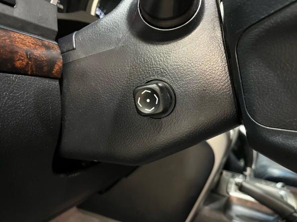 Toyota Land Cruiser 200 Series с пробегом 2012 года, цена 3 730 000 рублей, 249907 км, внедорожник, Автокод Объявления