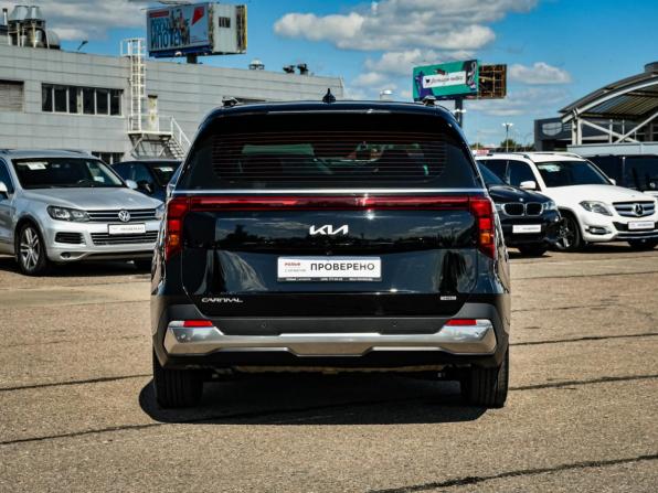 Kia Carnival IV Рестайлинг с пробегом 2024 года, цена 5 580 000 рублей, 17428 км, минивэн, Автокод Объявления